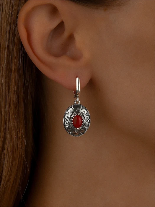 Серьги из серебра с кораллом 2432