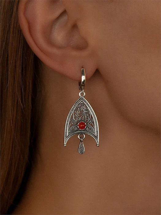 Серьги из серебра  с сердоликом 3123