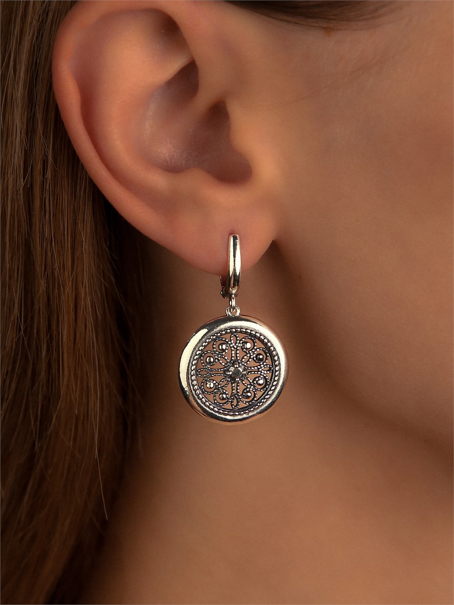 Серьги из серебра с филигранью 3152