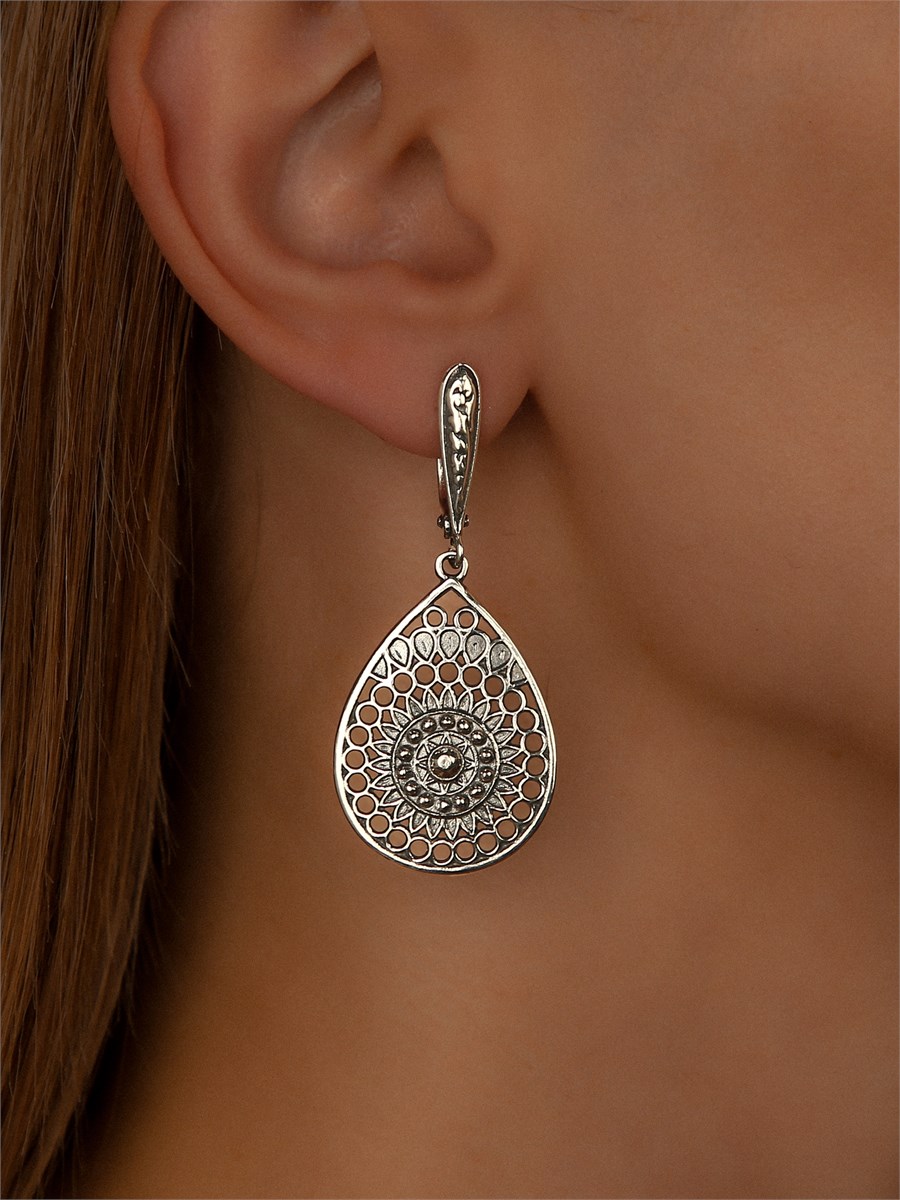 Серьги из серебра с филигранью 2360