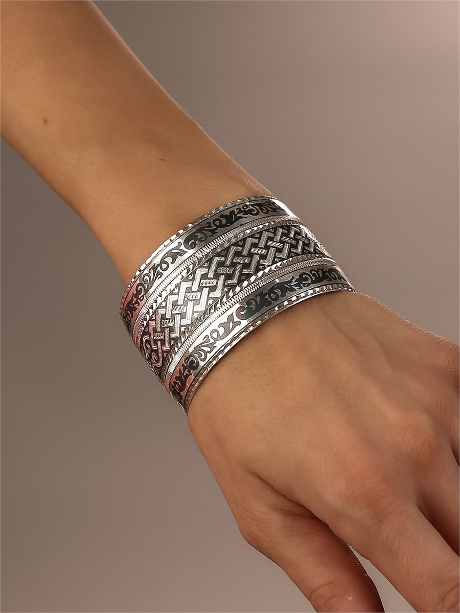 Браслет из серебра с чернением 2213