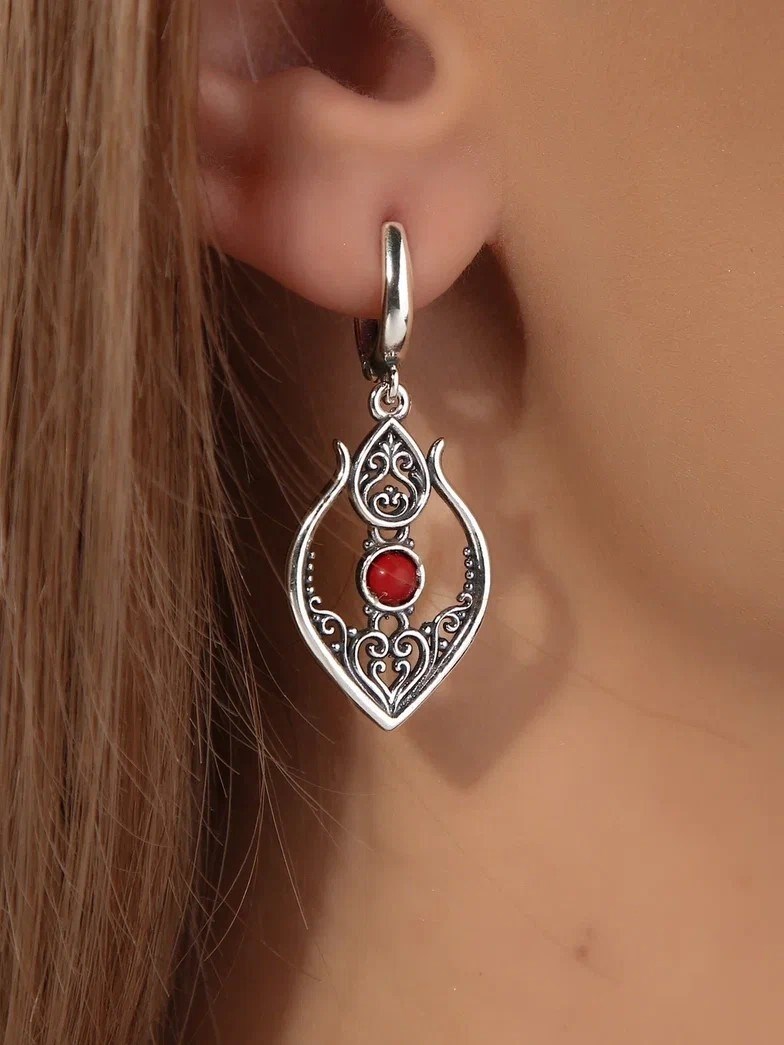 Серьги из серебра с кораллом 2810