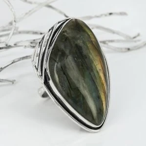 Кольцо из серебра с лабрадором арт.1117 1117