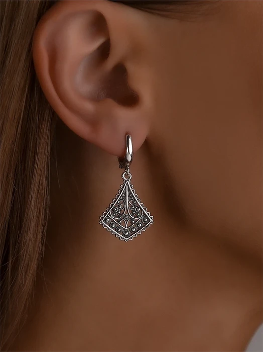 Серьги из серебра с филигранью 3102