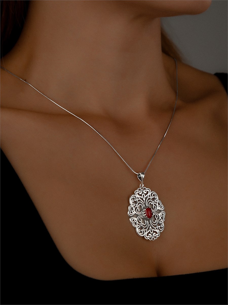 Кулон из серебра с кораллом 2429