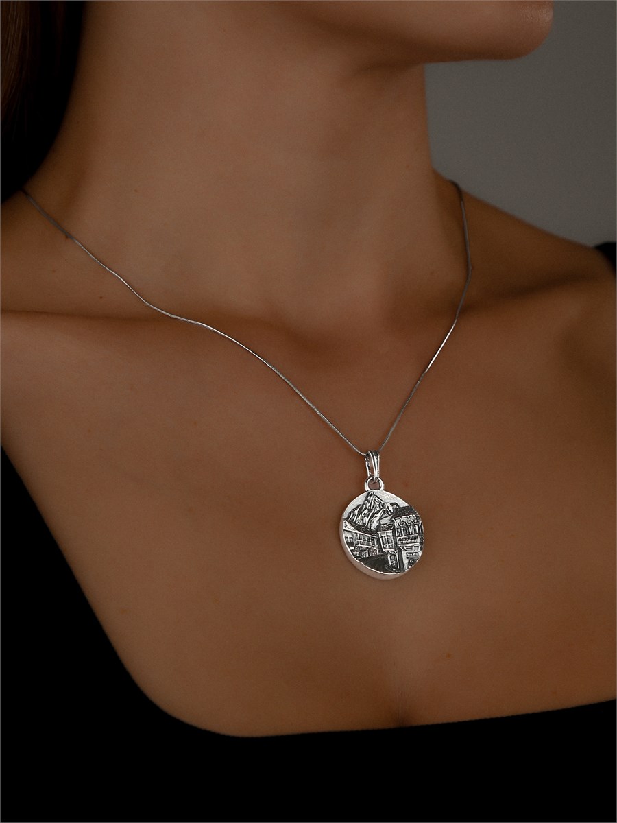 Кулон из серебра 3056