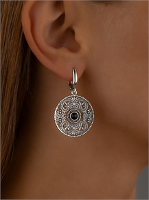 {{photo.Alt || photo.Description || 'Серьги из серебра с агатом'}}