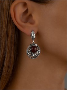 {{photo.Alt || photo.Description || 'Серьги из серебра с сердоликом'}}