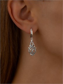 {{photo.Alt || photo.Description || 'Серьги из серебра'}}