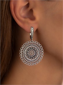 {{photo.Alt || photo.Description || 'Серьги из серебра'}}