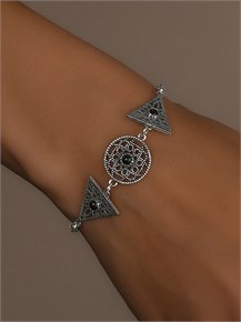 {{photo.Alt || photo.Description || 'Браслет из серебра с агатом'}}