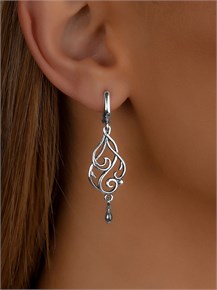 {{photo.Alt || photo.Description || 'Серьги из серебра'}}