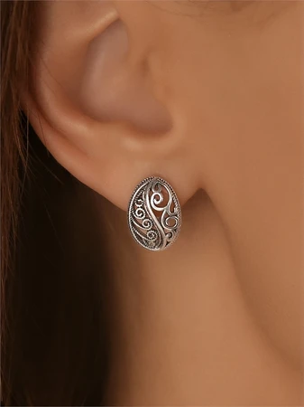 {{productViewItem.photos[photoViewList.activeNavIndex].Alt || productViewItem.photos[photoViewList.activeNavIndex].Description || 'Серьги из серебра'}}