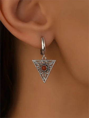 {{productViewItem.photos[photoViewList.activeNavIndex].Alt || productViewItem.photos[photoViewList.activeNavIndex].Description || 'Серьги из серебра с кораллом'}}