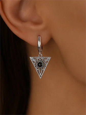 {{productViewItem.photos[photoViewList.activeNavIndex].Alt || productViewItem.photos[photoViewList.activeNavIndex].Description || 'Серьги из серебра с агатом'}}