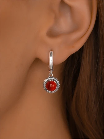 {{productViewItem.photos[photoViewList.activeNavIndex].Alt || productViewItem.photos[photoViewList.activeNavIndex].Description || 'Серьги из серебра с сердоликом'}}