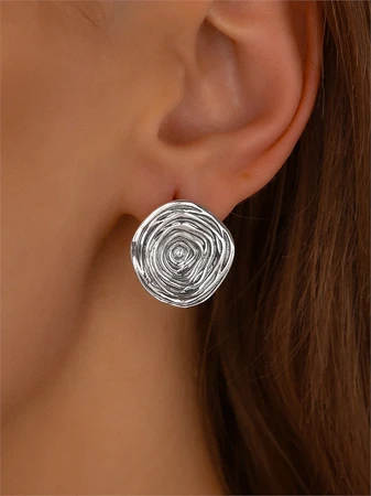 {{productViewItem.photos[photoViewList.activeNavIndex].Alt || productViewItem.photos[photoViewList.activeNavIndex].Description || 'Серьги из серебра'}}