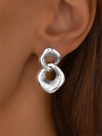 {{productViewItem.photos[photoViewList.activeNavIndex].Alt || productViewItem.photos[photoViewList.activeNavIndex].Description || 'Серьги из серебра'}}