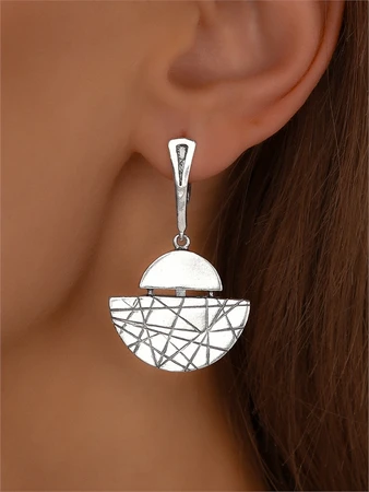 {{productViewItem.photos[photoViewList.activeNavIndex].Alt || productViewItem.photos[photoViewList.activeNavIndex].Description || 'Серьги из серебра 3537'}}