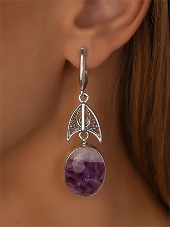 {{productViewItem.photos[photoViewList.activeNavIndex].Alt || productViewItem.photos[photoViewList.activeNavIndex].Description || 'Серьги из серебра с флюоритом'}}