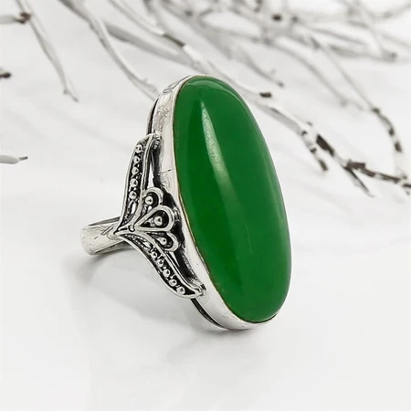 {{productViewItem.photos[photoViewList.activeNavIndex].Alt || productViewItem.photos[photoViewList.activeNavIndex].Description || 'Кольцо из серебра с хризопразом'}}