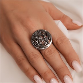 {{photo.Alt || photo.Description || 'Кольцо из серебра'}}