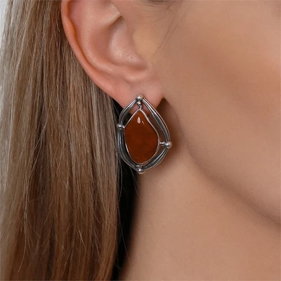 {{productViewItem.photos[photoViewList.activeNavIndex].Alt || productViewItem.photos[photoViewList.activeNavIndex].Description || 'Серьги из серебра с халцедоном'}}