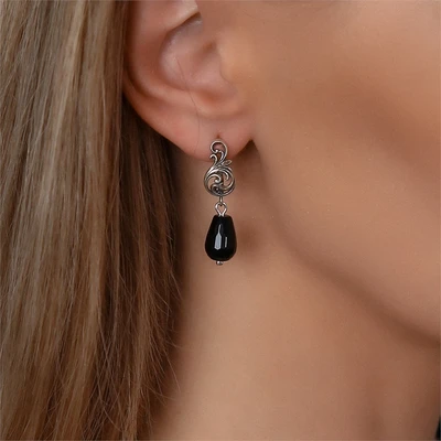 {{productViewItem.photos[photoViewList.activeNavIndex].Alt || productViewItem.photos[photoViewList.activeNavIndex].Description || 'Серьги из серебра с агатом'}}