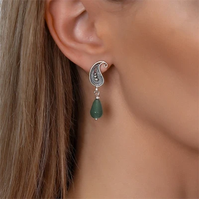 {{productViewItem.photos[photoViewList.activeNavIndex].Alt || productViewItem.photos[photoViewList.activeNavIndex].Description || 'Серьги из серебра с хризопразом'}}