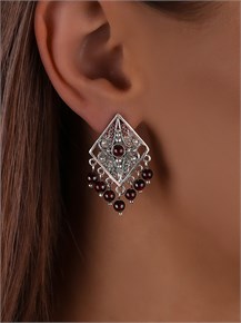 Серьги из серебра с гранатом 2653