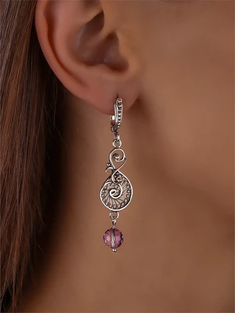 {{productViewItem.photos[photoViewList.activeNavIndex].Alt || productViewItem.photos[photoViewList.activeNavIndex].Description || 'Серьги из серебра с аметистом'}}