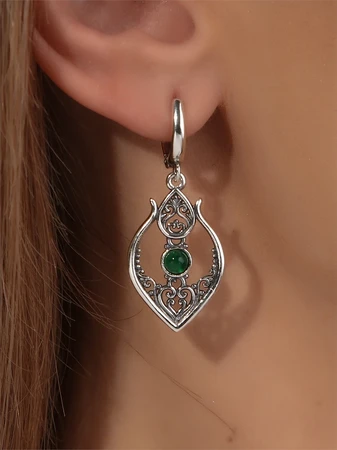 {{productViewItem.photos[photoViewList.activeNavIndex].Alt || productViewItem.photos[photoViewList.activeNavIndex].Description || 'Серьги из серебра с хризопразом'}}