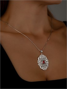 {{photo.Alt || photo.Description || 'Подвеска из серебра с кораллом'}}