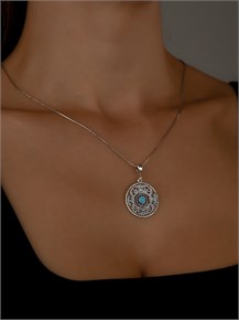 {{photo.Alt || photo.Description || 'Кулон из серебра с бирюзой'}}