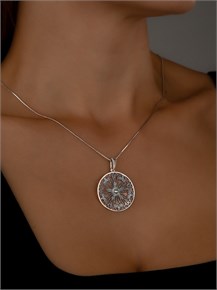 {{photo.Alt || photo.Description || 'Кулон из серебра'}}