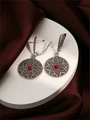 Серьги из серебра с кораллом 2440