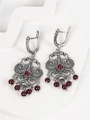 Серьги из серебра с гранатом 3286