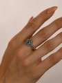 Кольцо из серебра с цирконом и марказитами 3600