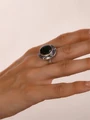 Кольцо из серебра с лабрадором 4294