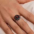 Кольцо из серебра с кораллом 2577