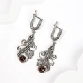 Серьги из серебра с гранатом 2650
