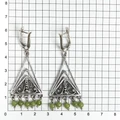 Серьги из серебра с нефритом 2654