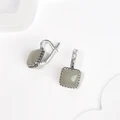 Серьги из серебра с нефритом 2657