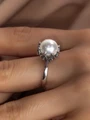 Кольцо из серебра с жемчугом 2824